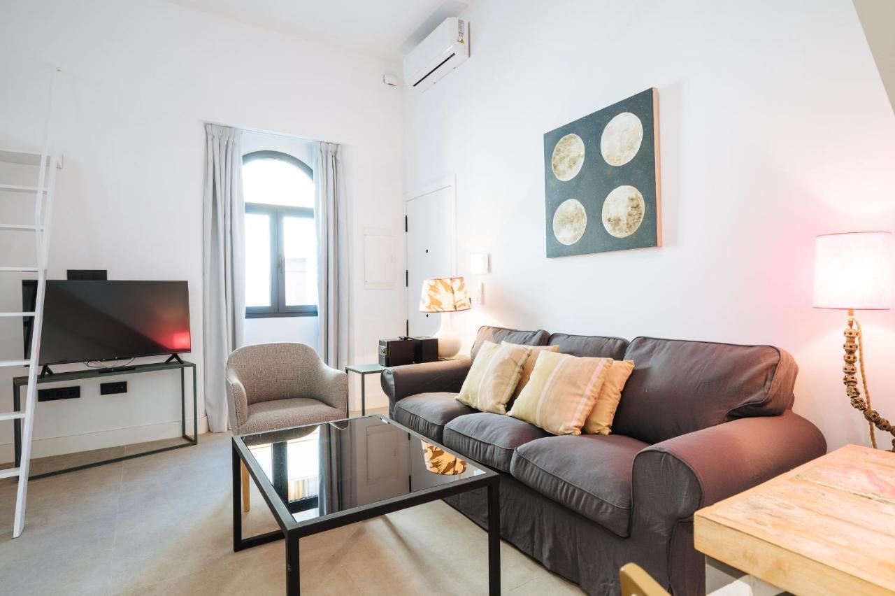 Apartamentos Montevideo 6 Sevilla Exteriör bild