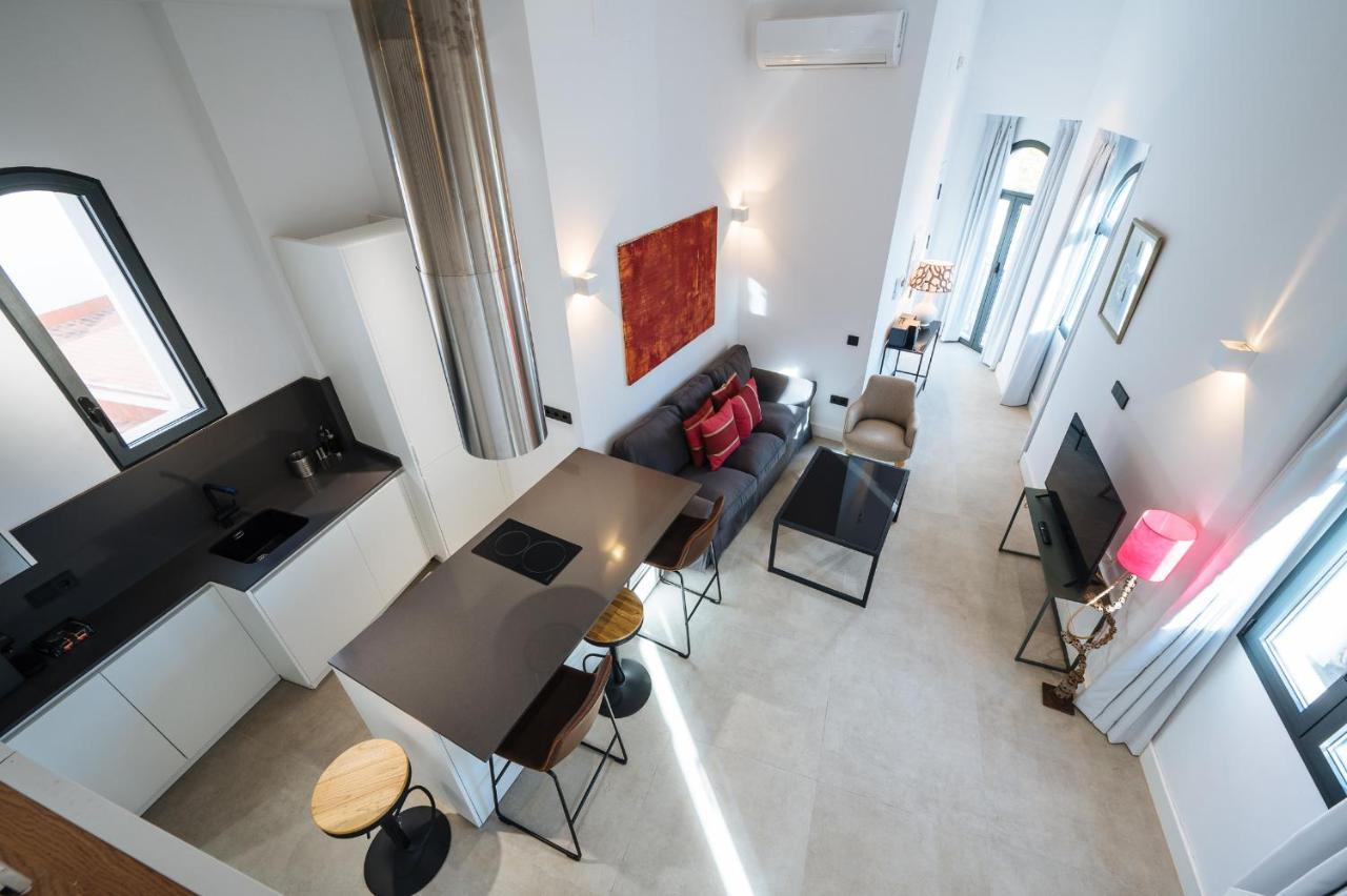 Apartamentos Montevideo 6 Sevilla Exteriör bild