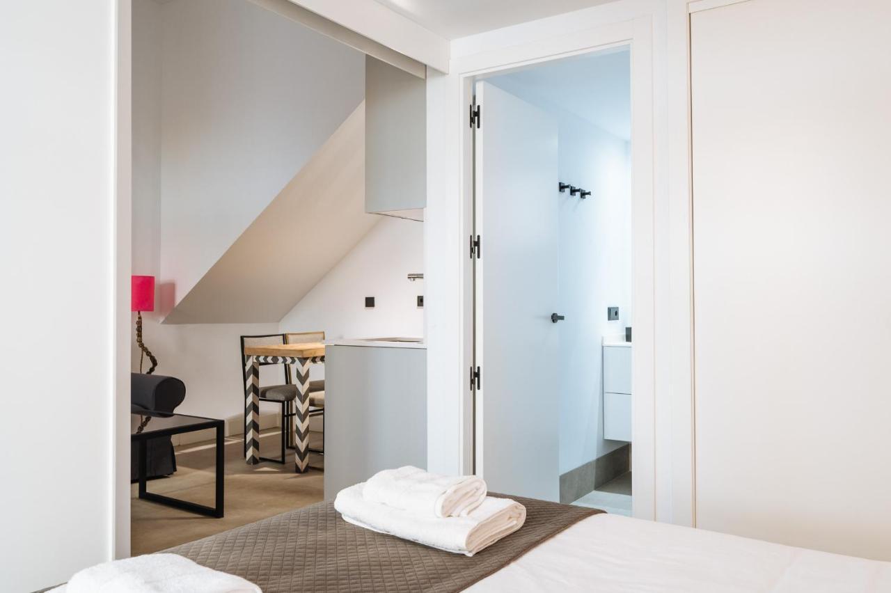 Apartamentos Montevideo 6 Sevilla Exteriör bild