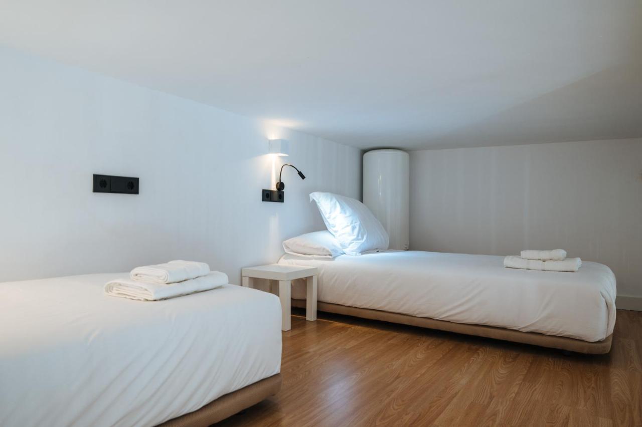Apartamentos Montevideo 6 Sevilla Exteriör bild