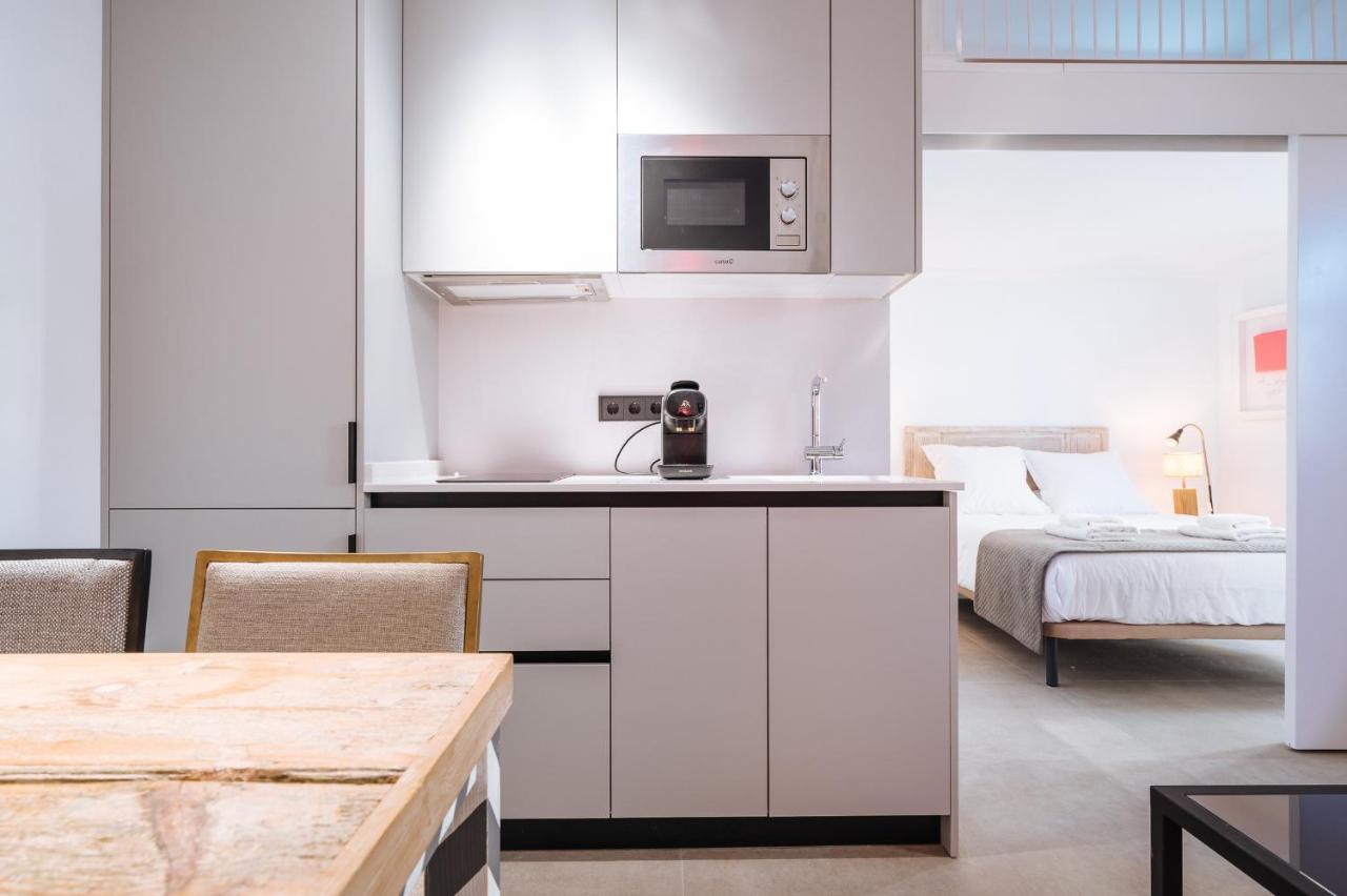Apartamentos Montevideo 6 Sevilla Exteriör bild